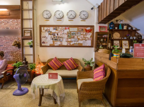 Rustic Guesthouse
