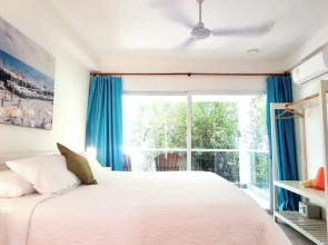 Blue Mango Hotel
