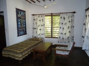 Simba Oryx Beach Cottages