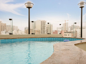 Embajadores Hotel