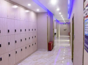 Star Whisper Spacecraft Hotel