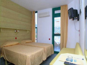 Siesta & Juniper Hotel