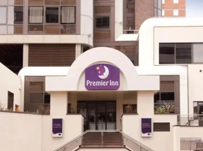 Premier Inn Sunbury - Kempton Park