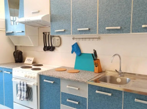 Диван и Чемодан на ул. Семьи Шамшиных, 18