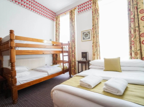 St Athans Hotel