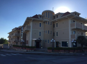 Aer Hotel Phelipe