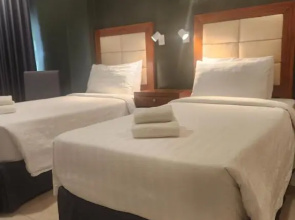 Hotel Herencia 625