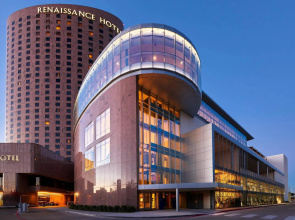 Renaissance Dallas Hotel