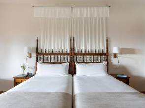 Porto Palace Hotel