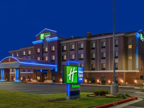 Holiday Inn Express and Suites Glenpool Tulsa Sout