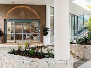 Amora Hotel Brisbane