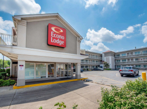 Econo Lodge Louisville Downtown