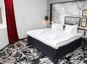 Home Hotel Katajanokka – Dinner included