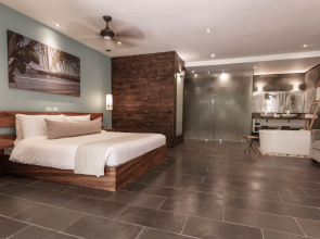 Bahia del Sol Beach Front Boutique Hotel