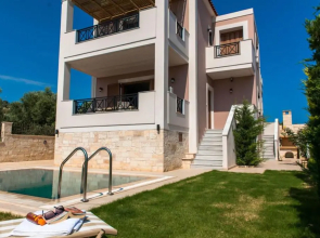 Harmony and Nature Family Villas - 3km from beach