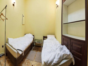 Хостел Берлога