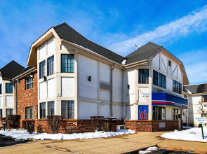 Motel 6 Palatine, IL - Chicago Northwest