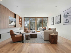 Ski-in/ski-out Deer Valley Pool, Gym & Views 3 Bedroom Condo