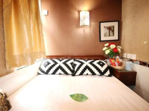 Room in Guest Room - Standard Double Room