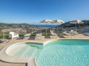 Villa Caroline, Private Pool and Sea View