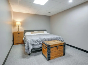Large Home w/ Indoor Basketball Court + Game Room!
