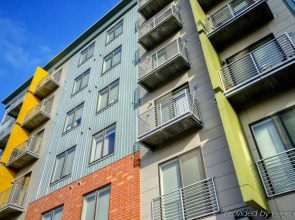 e300 by ExecuStay (EXEC-MW.E216)