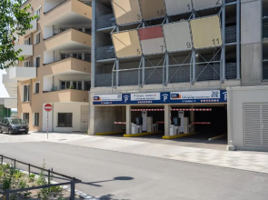 FeelGood Apartments LakeLiving