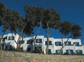 Poseidon Hotel & Suites