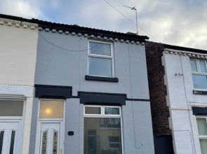 Immaculate Luxury 2-bed Apartment in Liverpool