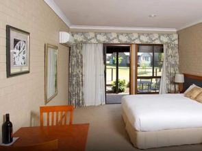Hermitage Lodge