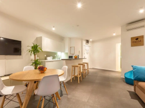 Nest Apartment