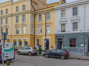 3 Bed Apartment - Mermaid Quay