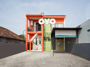 OYO 223 Penginapan Nabila Syariah