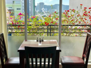 Sunny Hotel