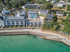 Seafront Apartment Near a Beach