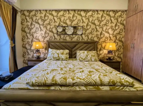 the Realtors inn Luxurious 1bed Apartment dha 2