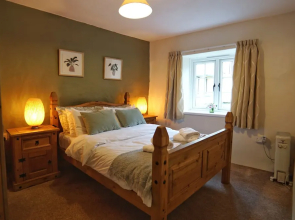 Kids Fun Farm Themed Bedroom in Cosy Cob Cottage