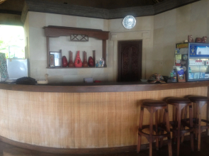 Puri Pandan Restaurant & Bungalows