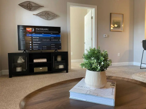 2BR Water Views W D Walkable Pool Gym