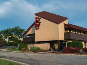 Red Roof Inn Chicago - Downers Grove