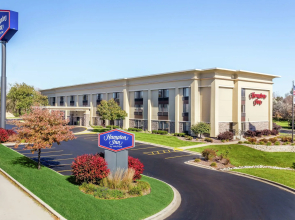 Hampton Inn Milwaukee-Airport