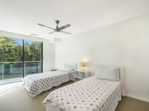 Peregian On The Beach Unit 3