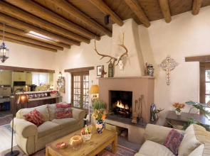 Hacienda Nicholas Bed & Breakfast