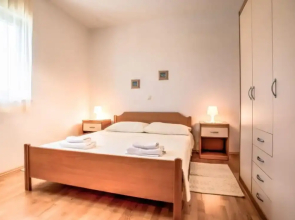 Wonderful Brsec Apartments With Sea View and Shared Pool