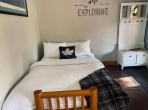 Journey's End - 2 bed 1 bath Suite