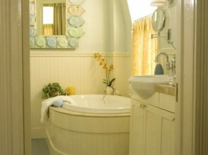 Silver Queen Bed and Breakfast