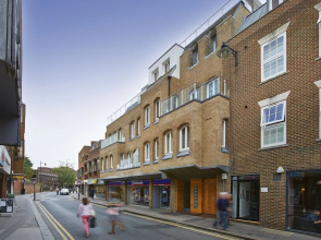 Mulberry House By Esa