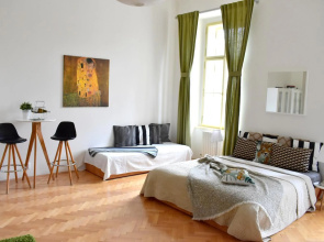 AIRSTAY PRAGUE Wellness apartments Florenc
