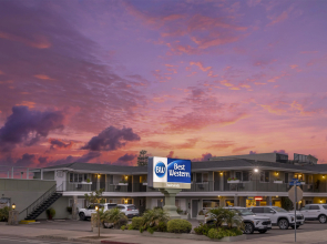 Best Western Tradewinds