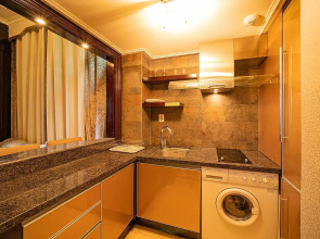 Yeoksam Artnouveau City Hotel and Residence